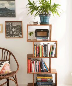 Mimimalistic Bookshelf for Office